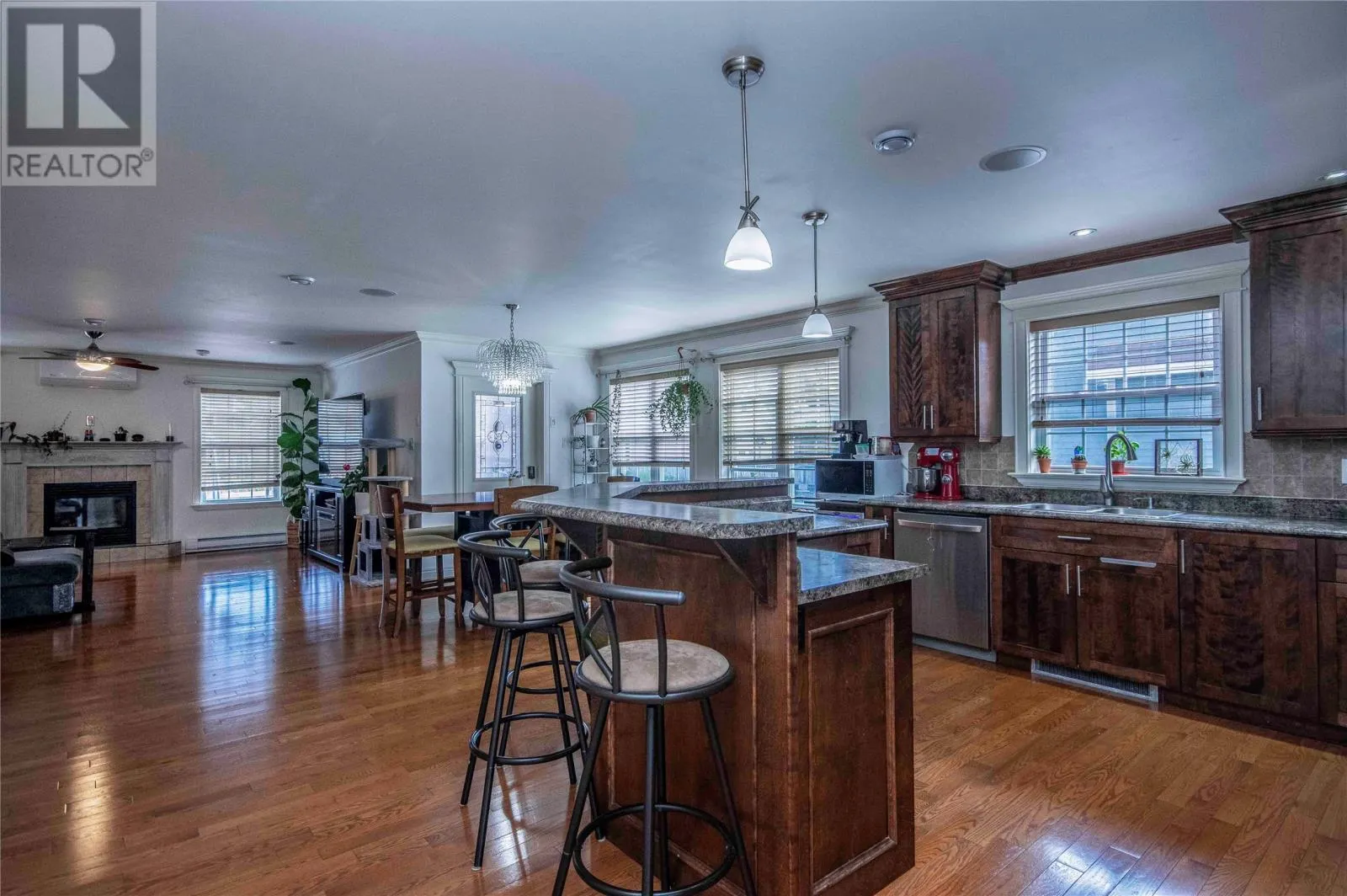 468 Dogberry Hill Road