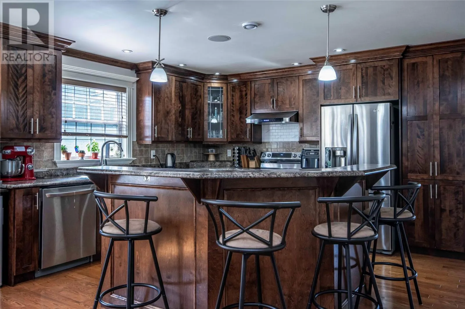 468 Dogberry Hill Road