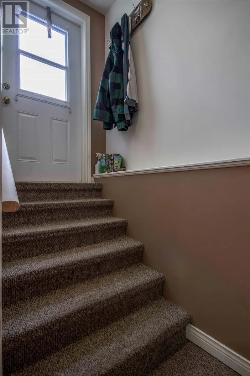 468 Dogberry Hill Road