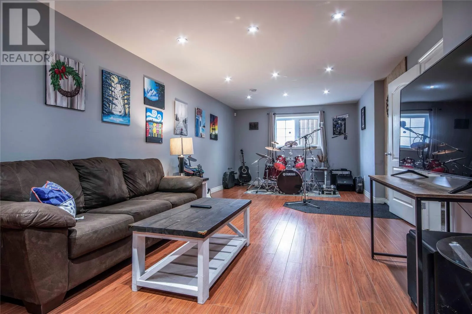 468 Dogberry Hill Road