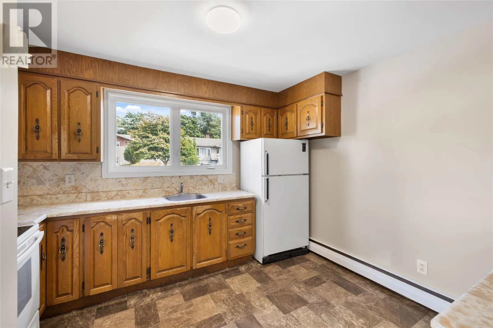 10 Grenfell Avenue