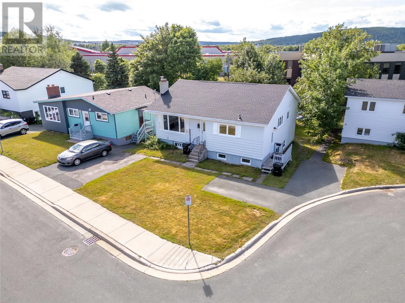 10 Grenfell Avenue