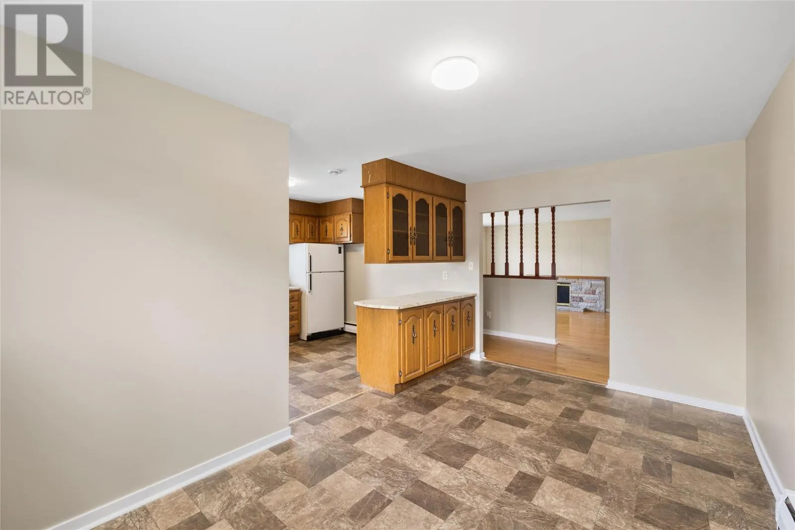 10 Grenfell Avenue