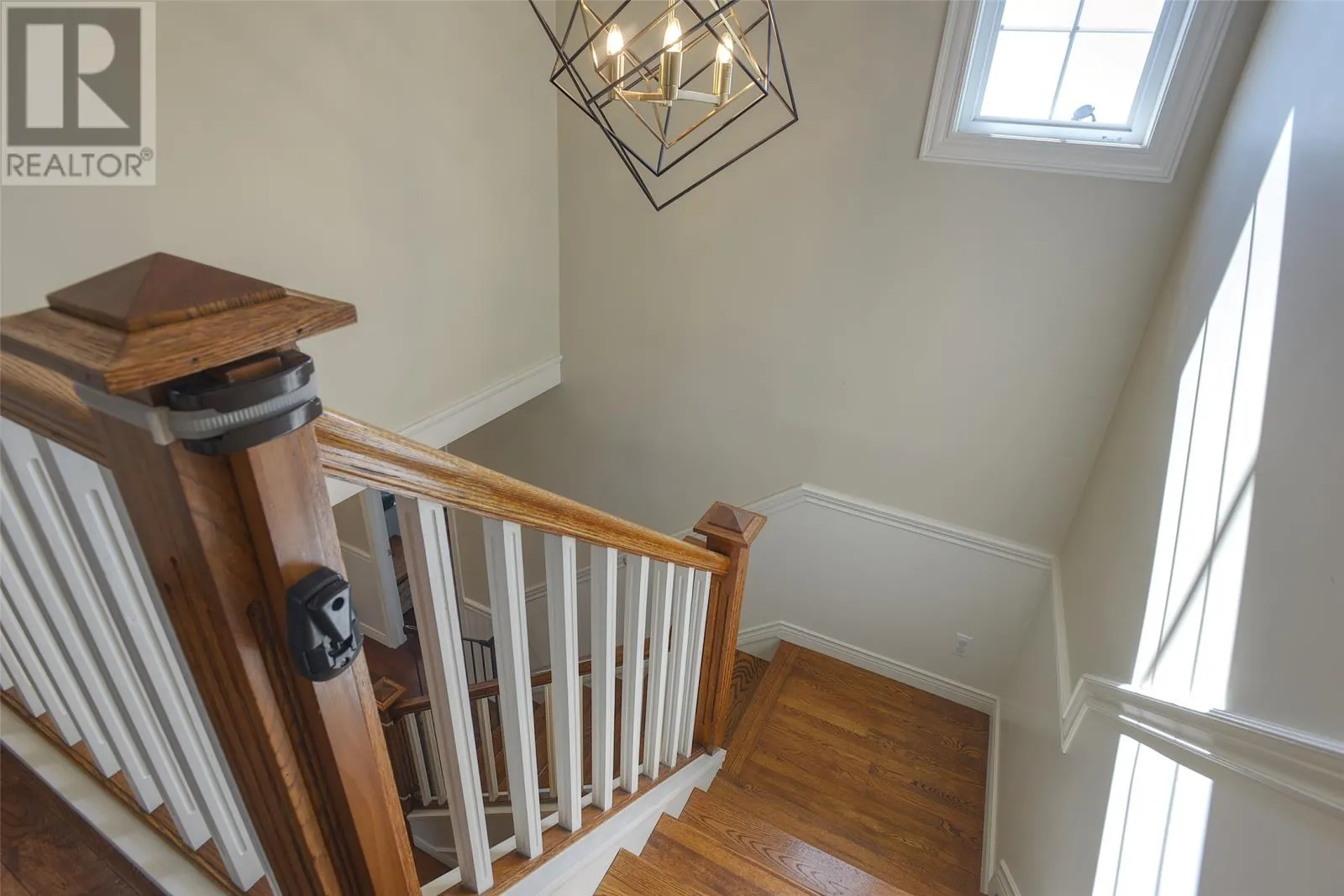 60 Duntara Crescent
