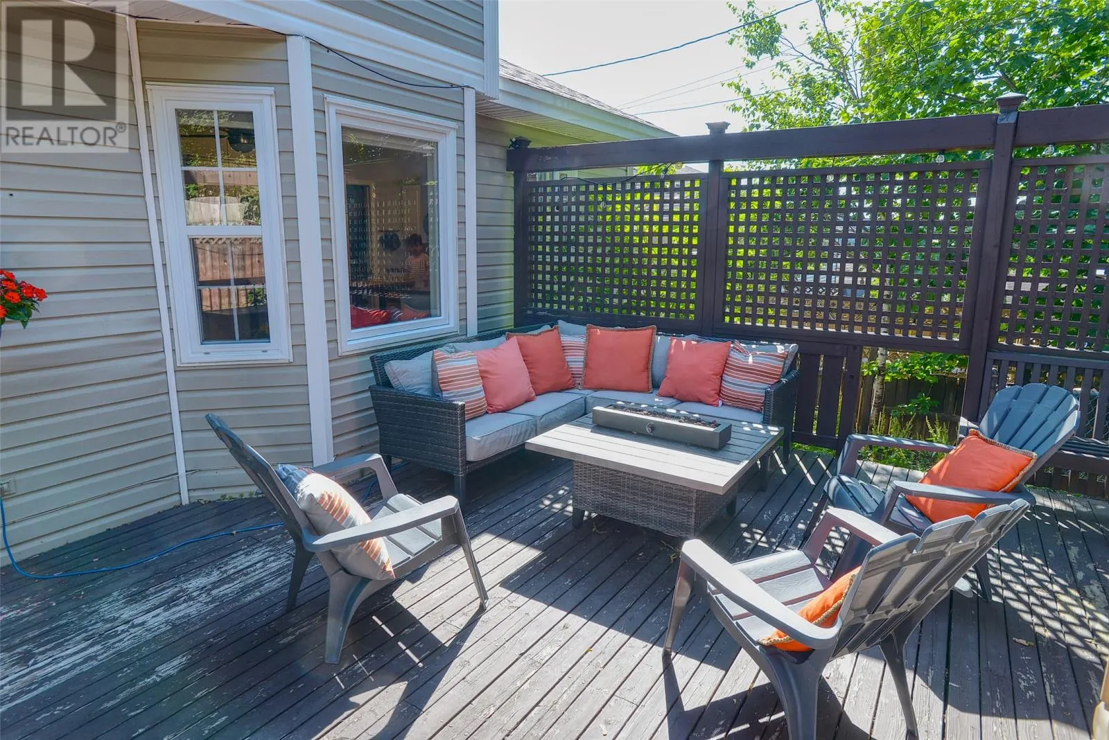 60 Duntara Crescent