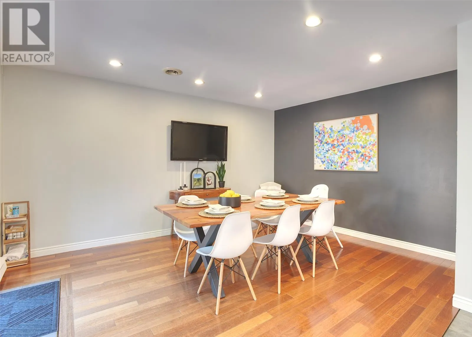 60 Duntara Crescent