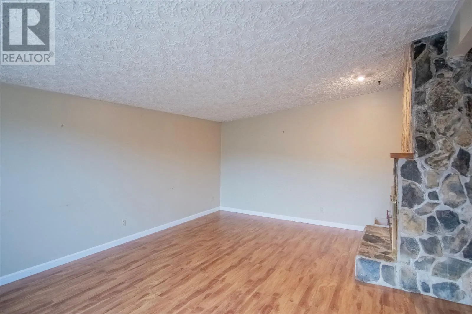 245 Anchorage Road