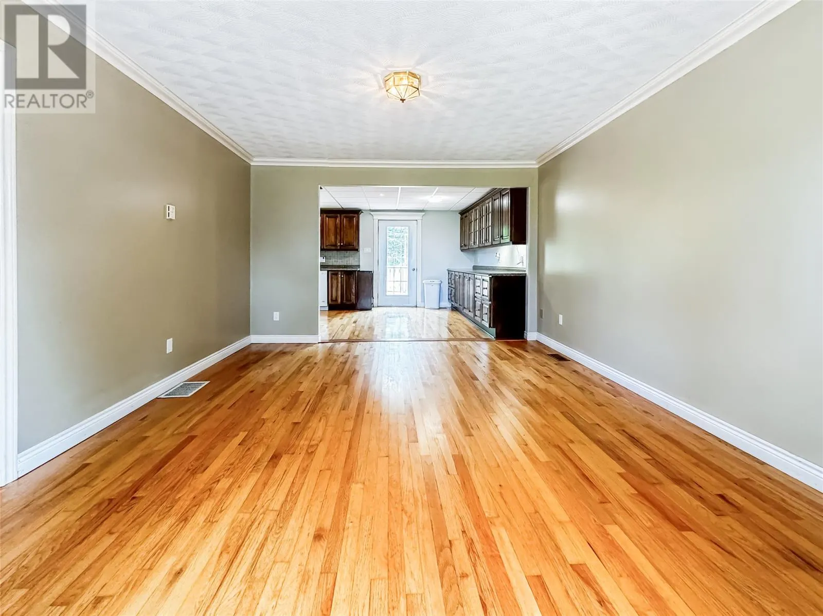 20 Farewells Road