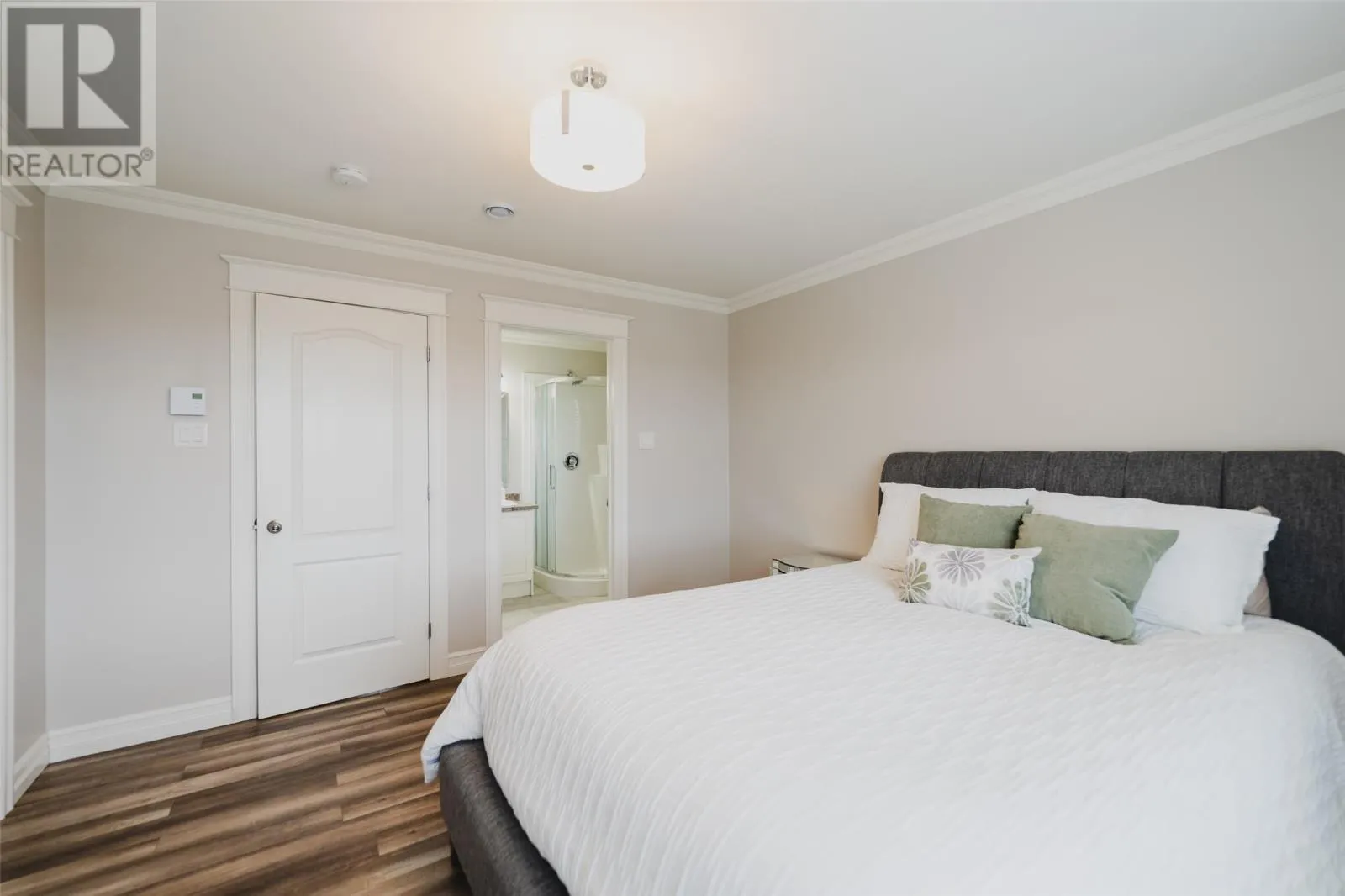 36 Willenhall Place