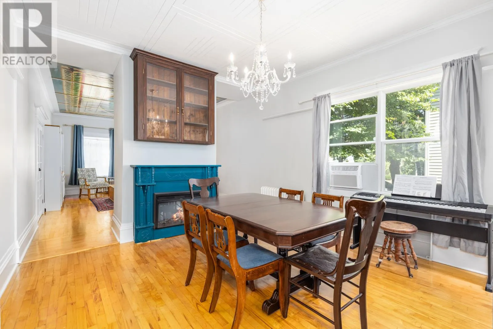 99 Freshwater Road