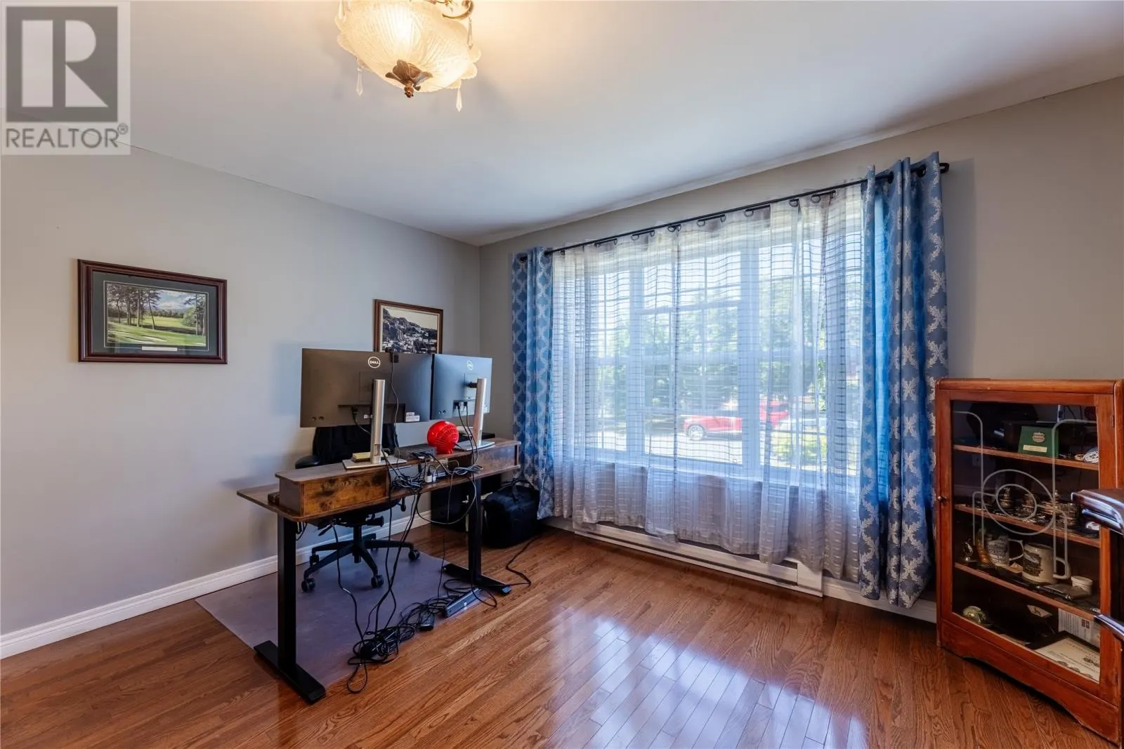 10 Cassandra Place