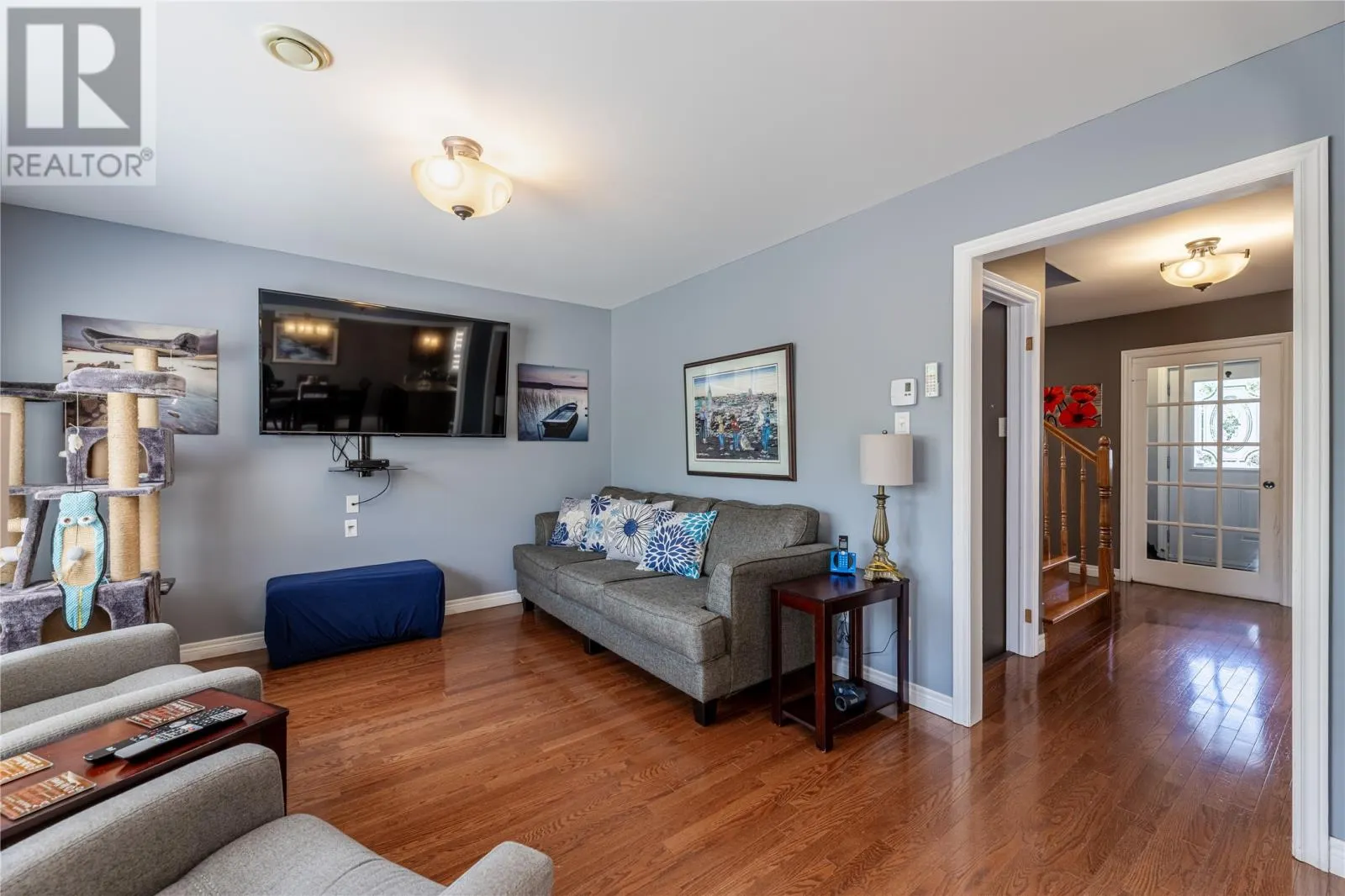 10 Cassandra Place