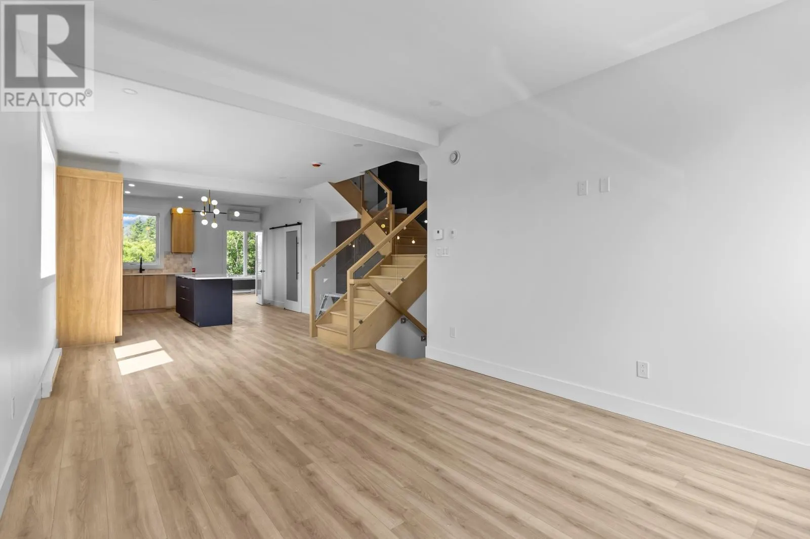17 Janeway Place