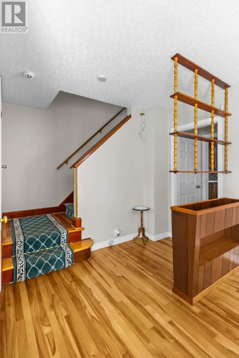270 Freshwater Road