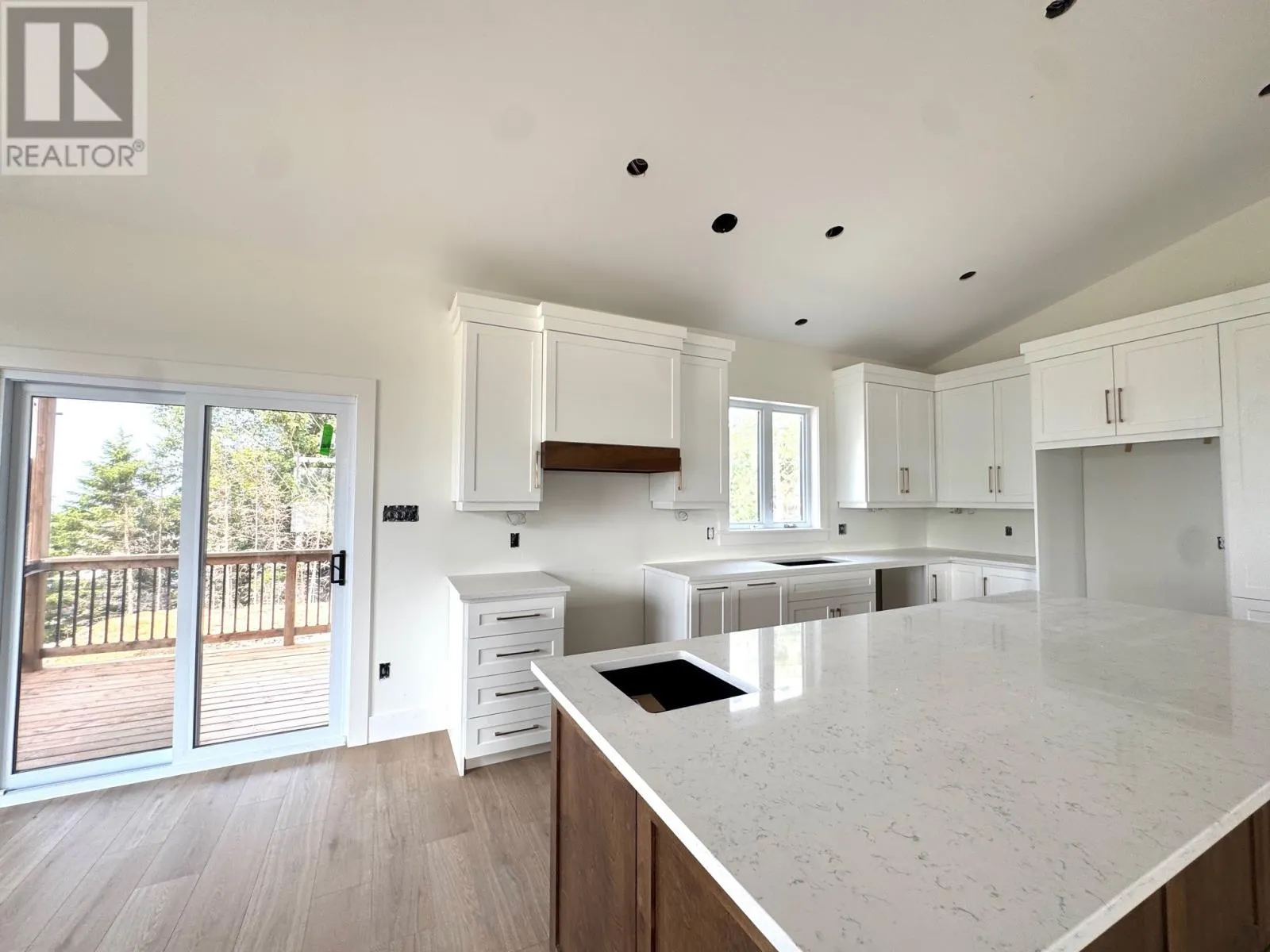 12 Reddley Place