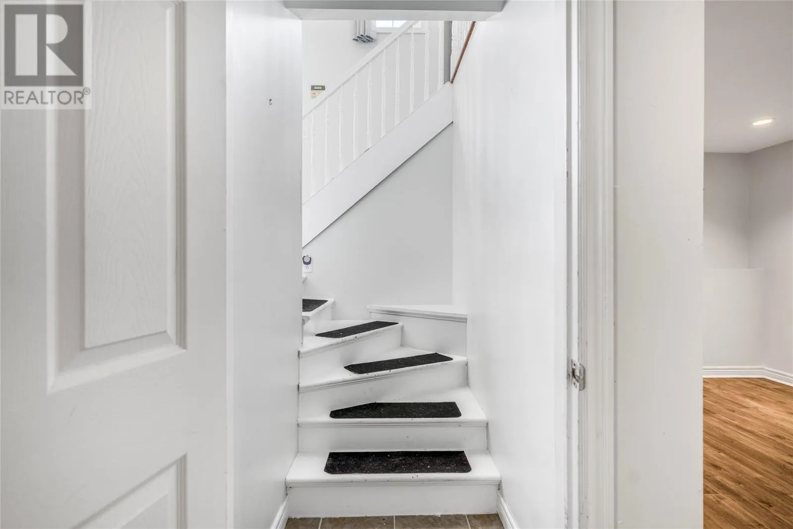 119 Edison Place