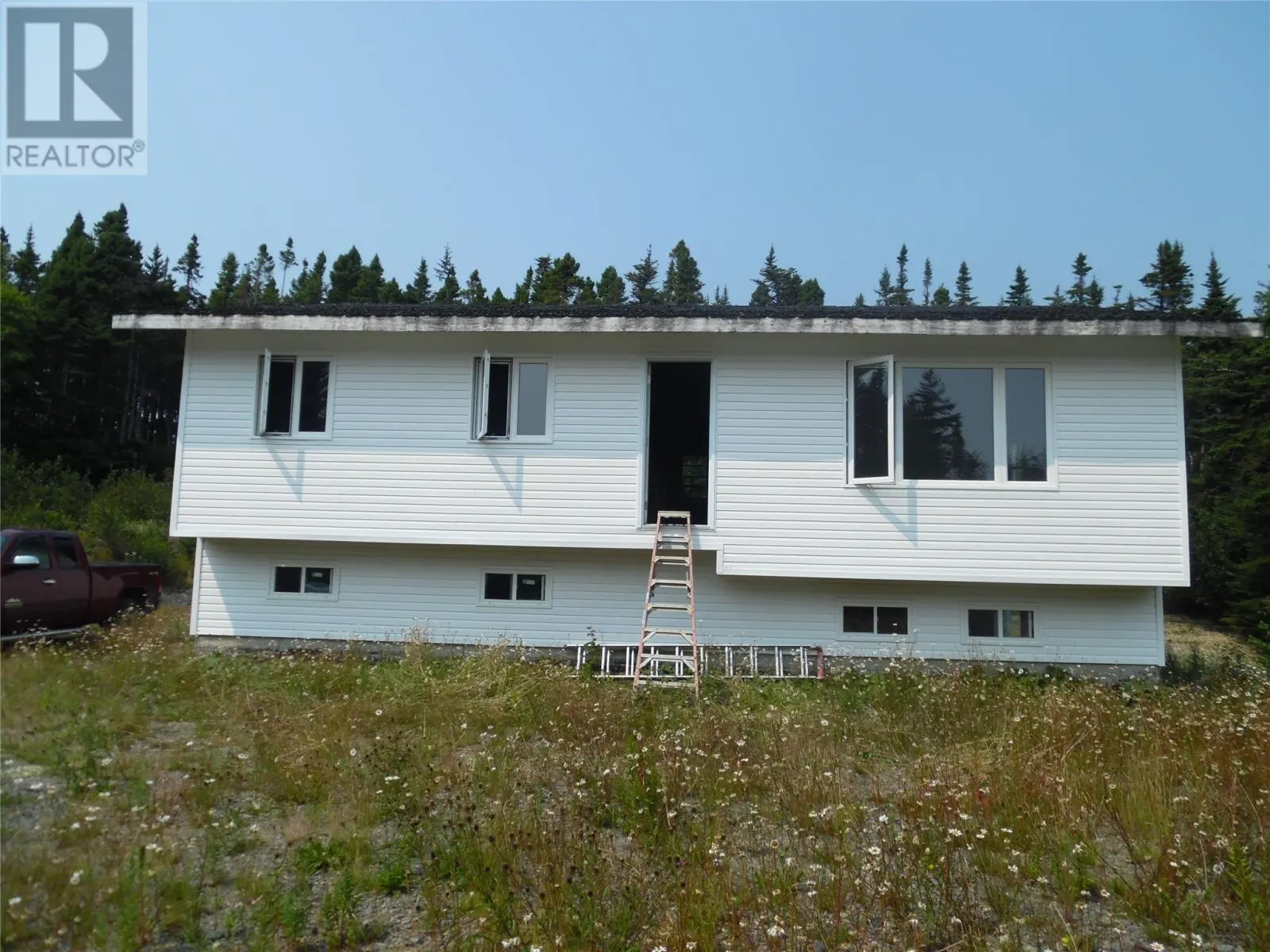 5 Harbour Drive