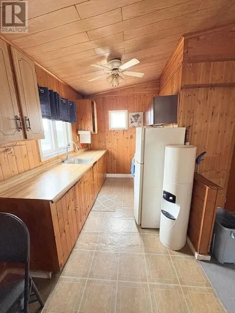246 Vineland Road