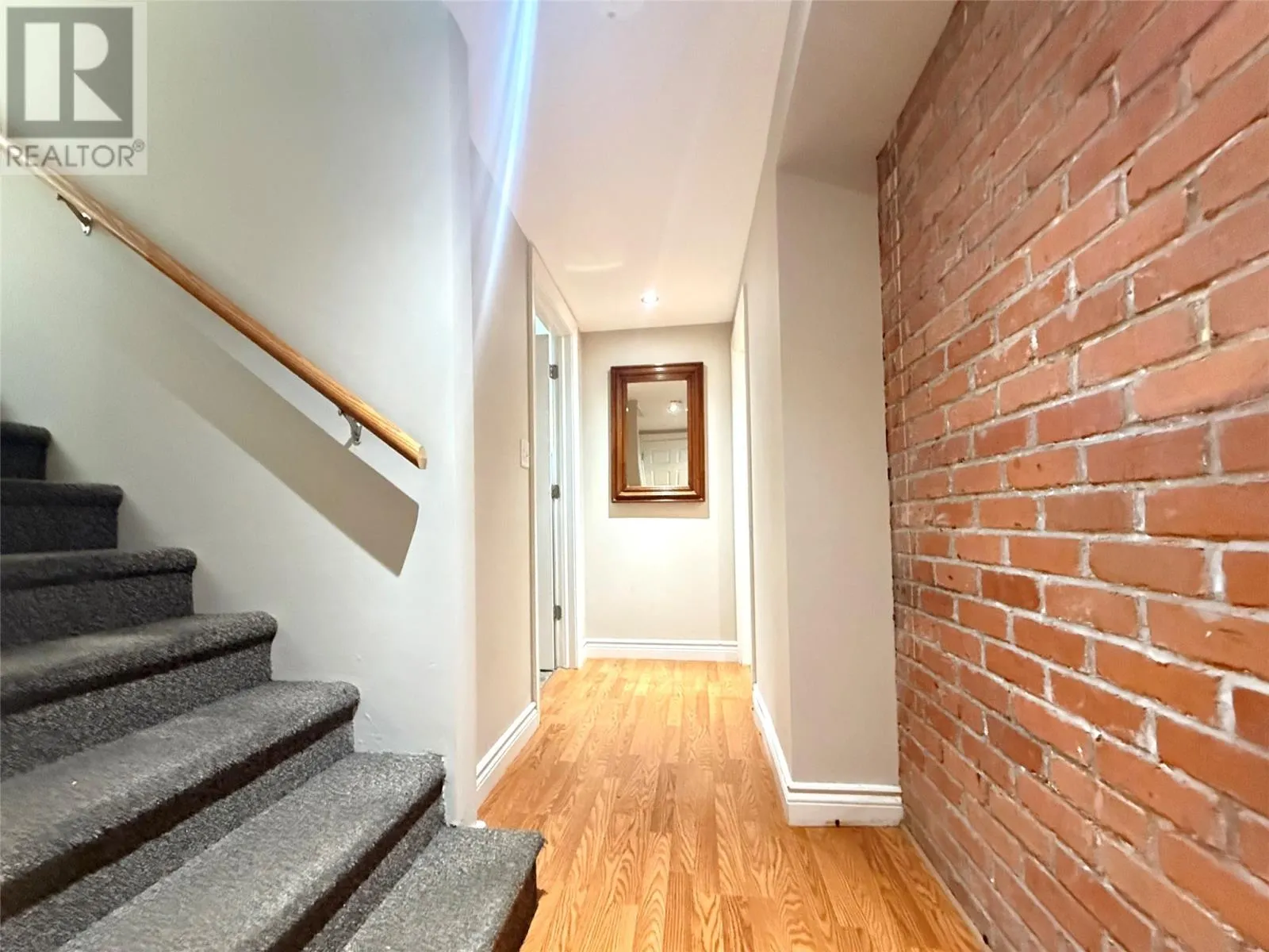 15 Guy Street