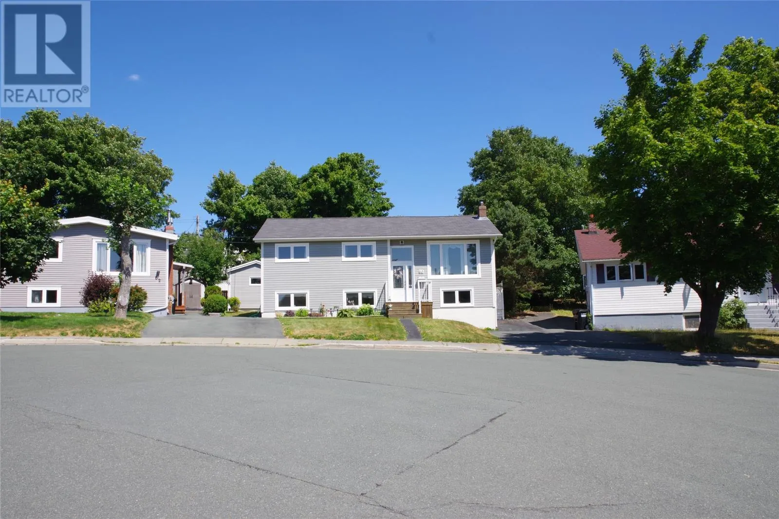 60 Amherst Heights
