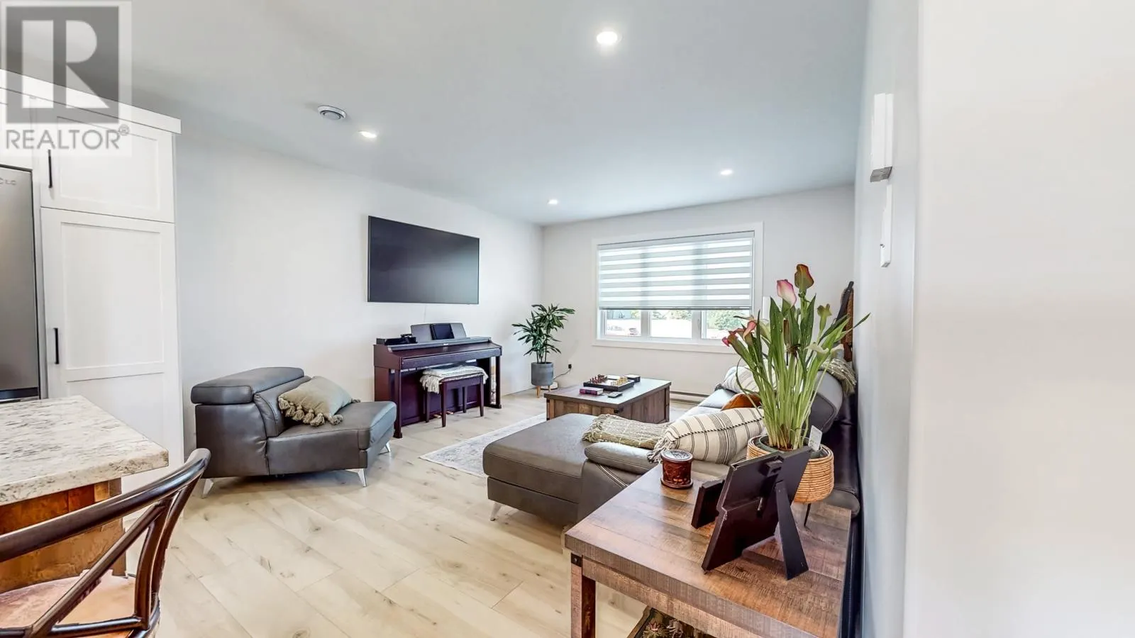 25 Phoenix Drive