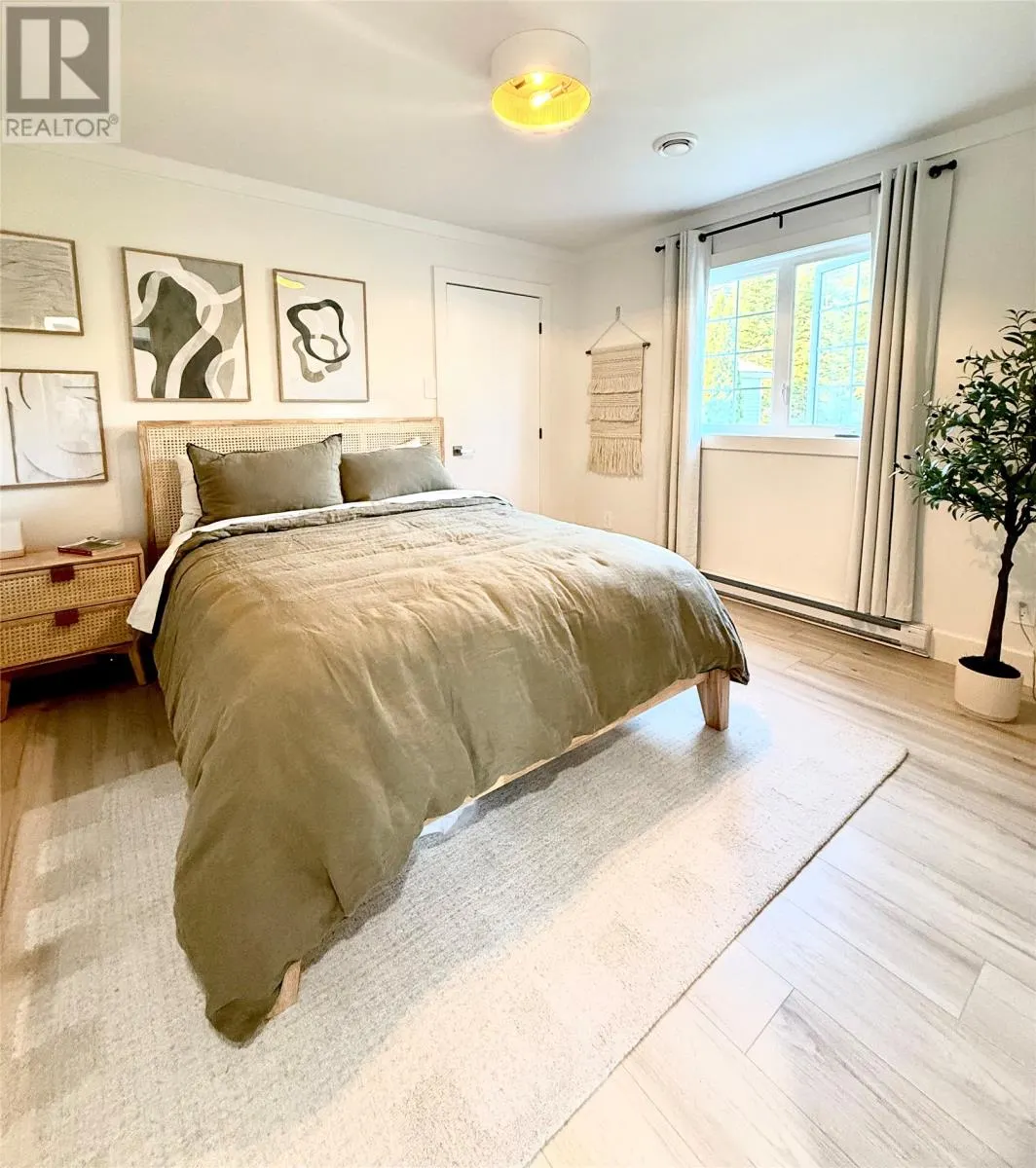 192 Harbour Drive