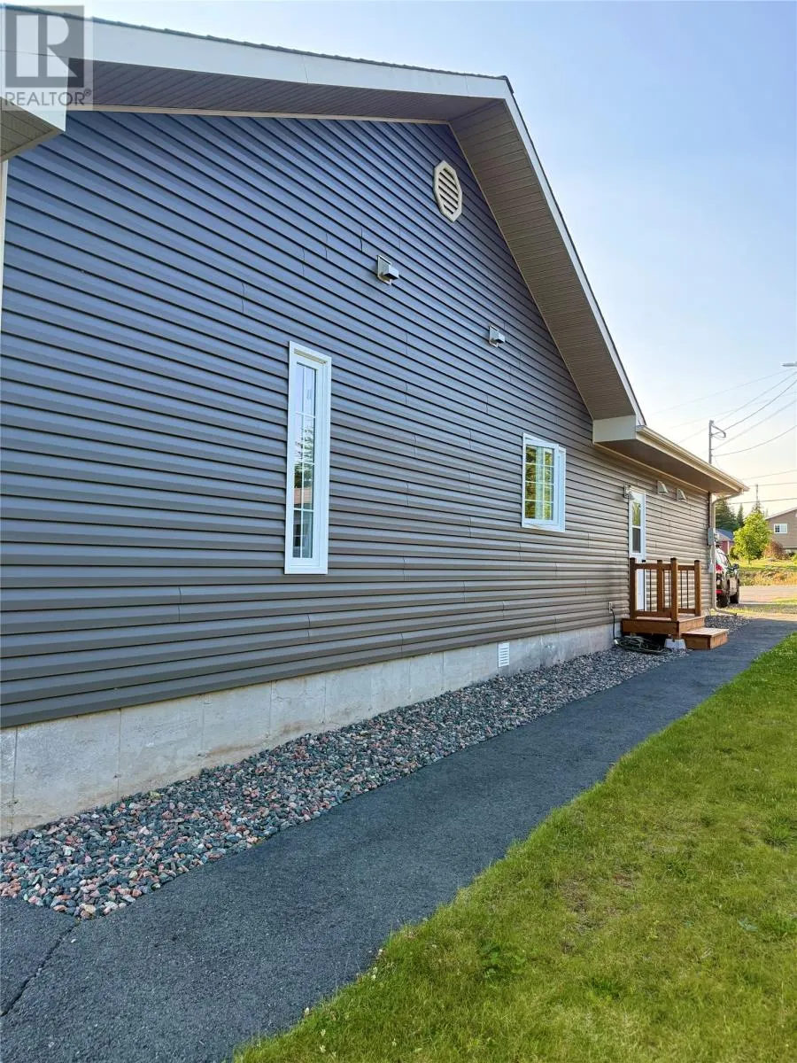 192 Harbour Drive