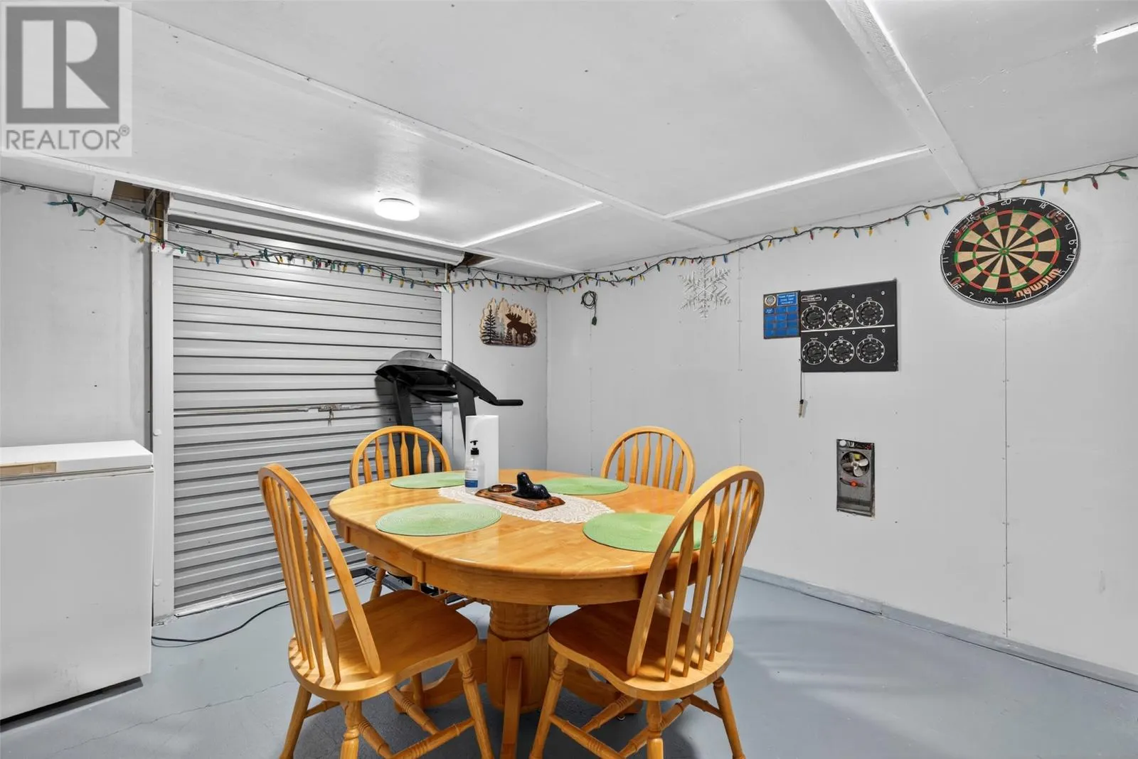 8 Lundrigans Lane