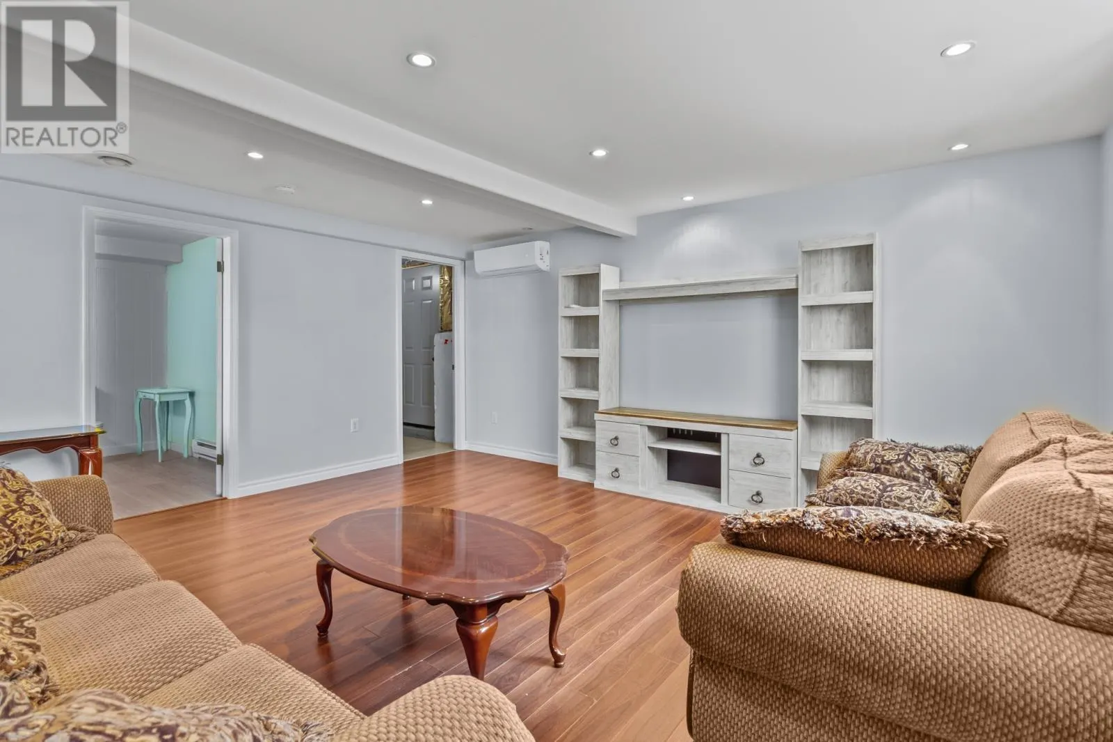 88 Canterbury Drive