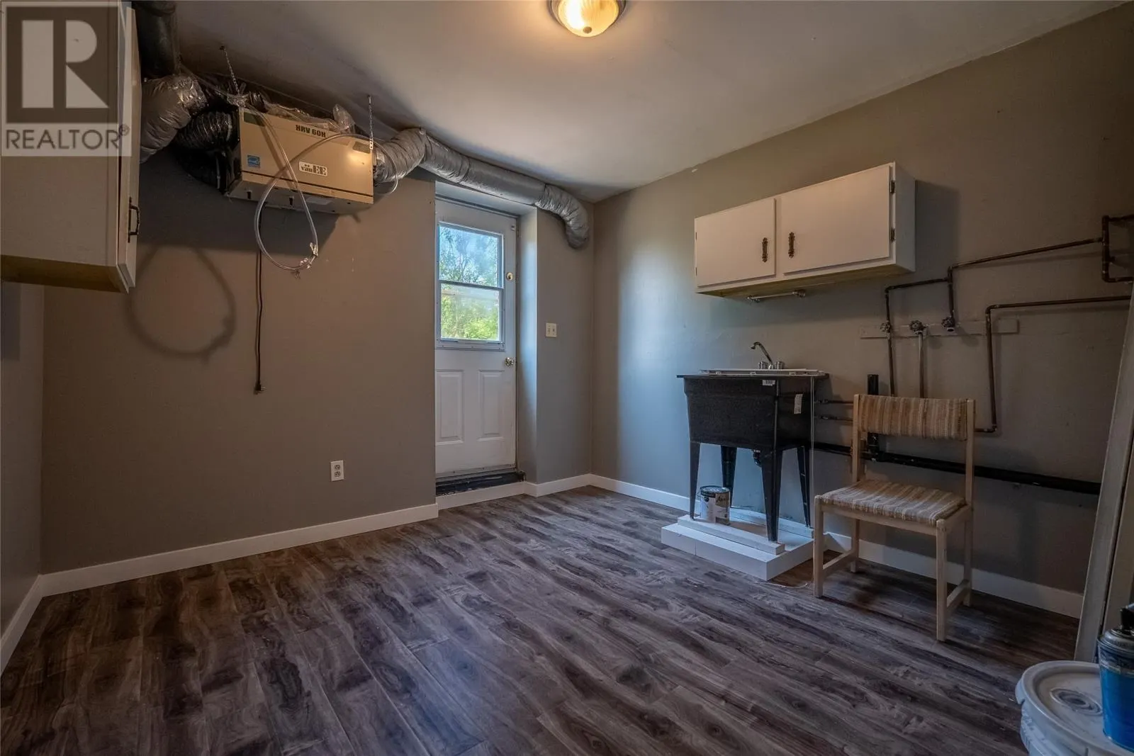 15 Marconi Place