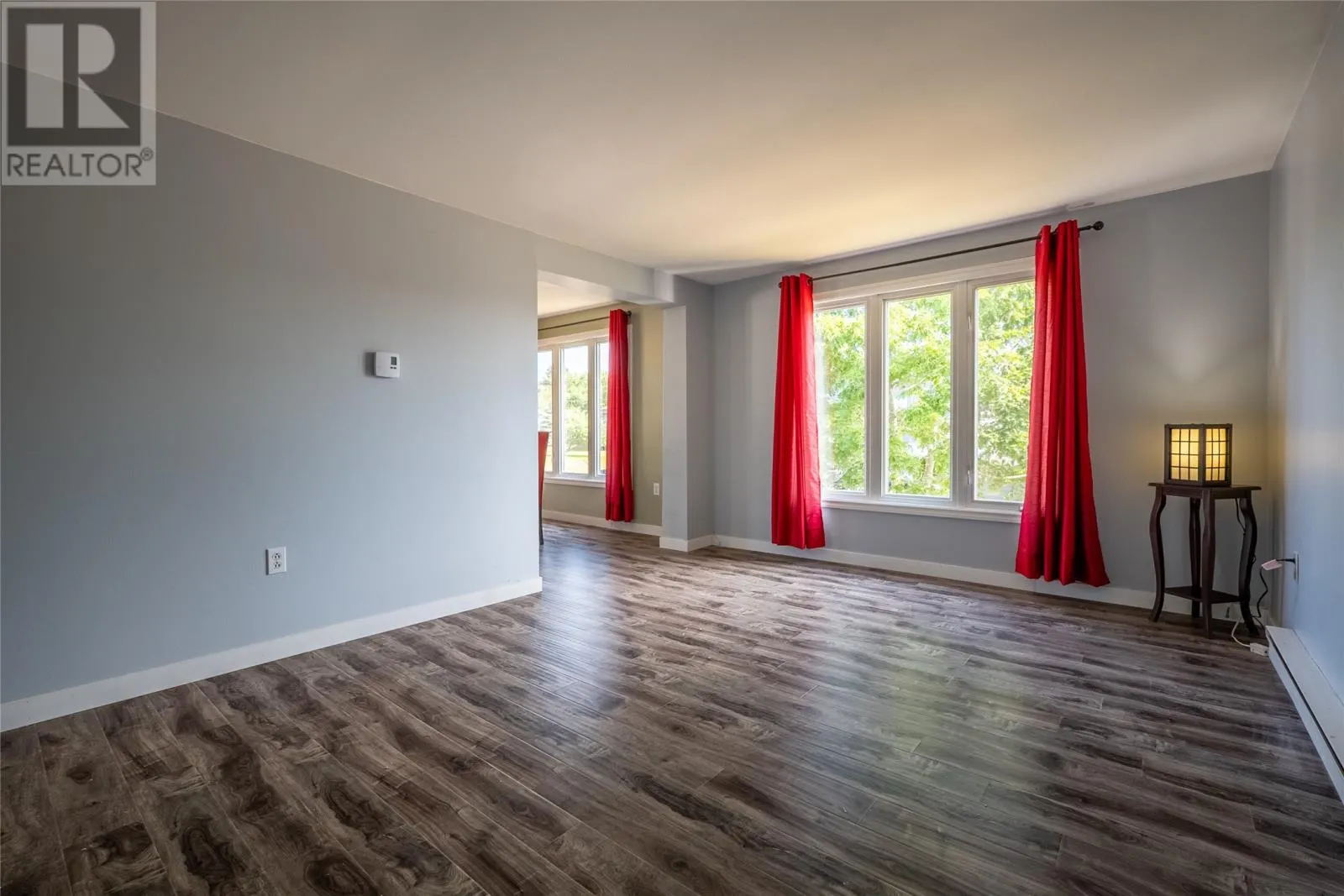 15 Marconi Place