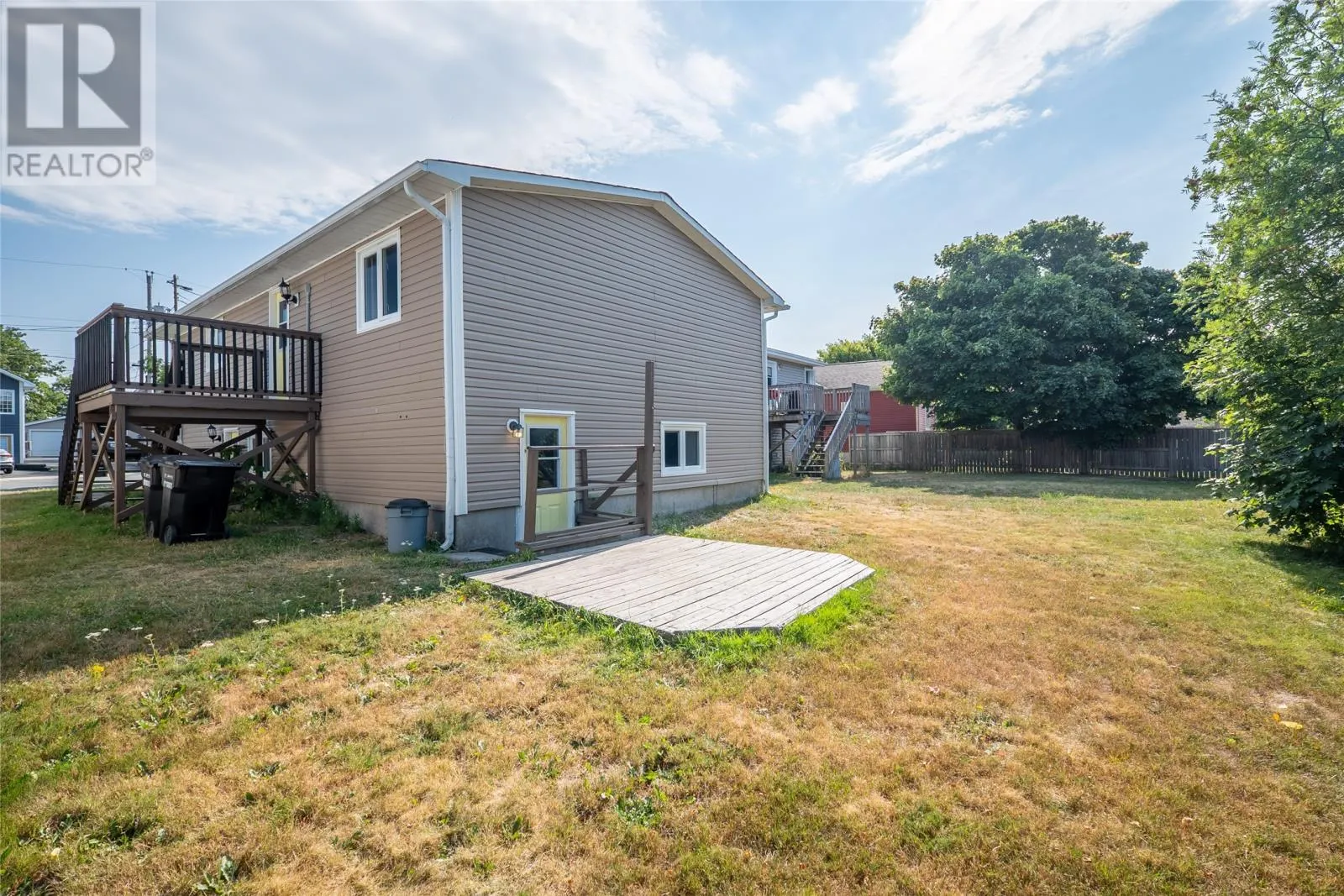 15 Marconi Place
