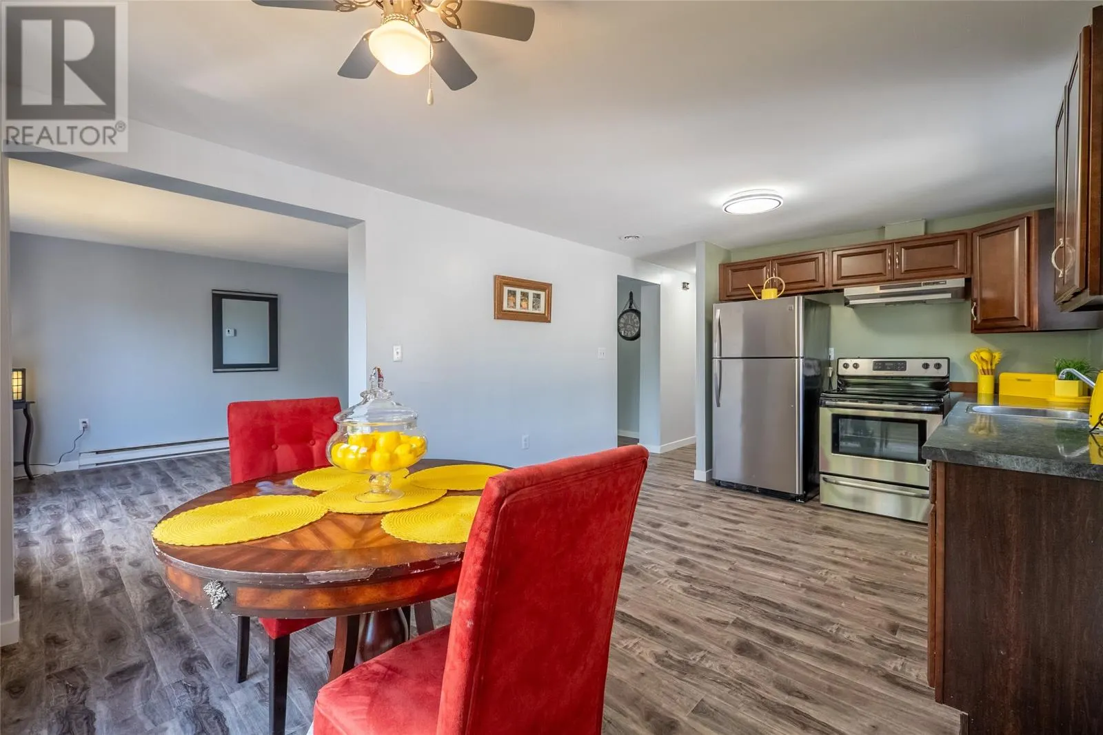15 Marconi Place