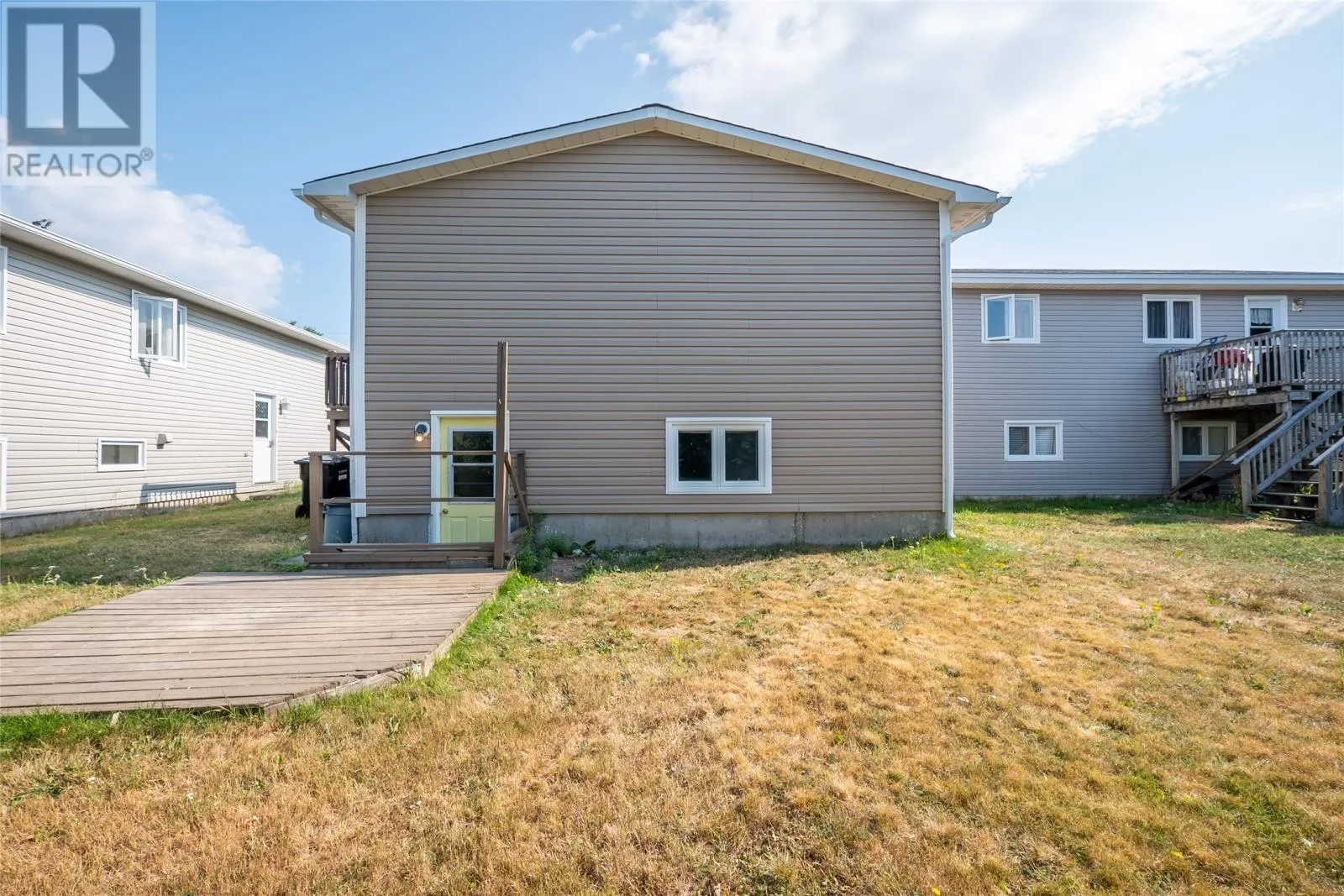 15 Marconi Place