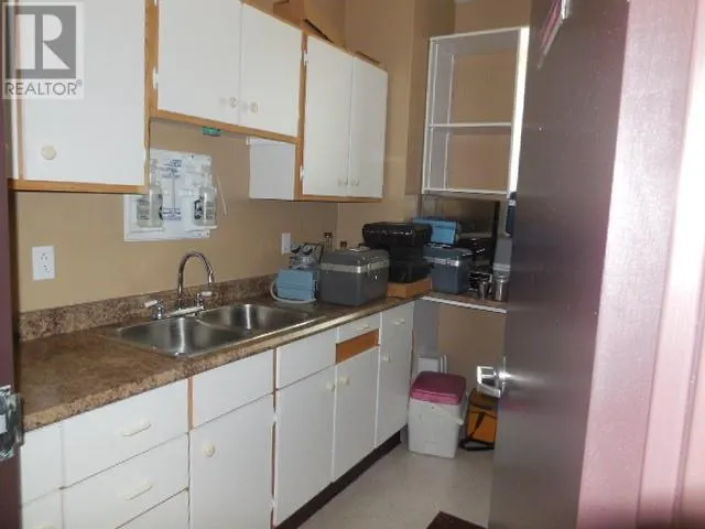 7-9 RODDICK Crescent