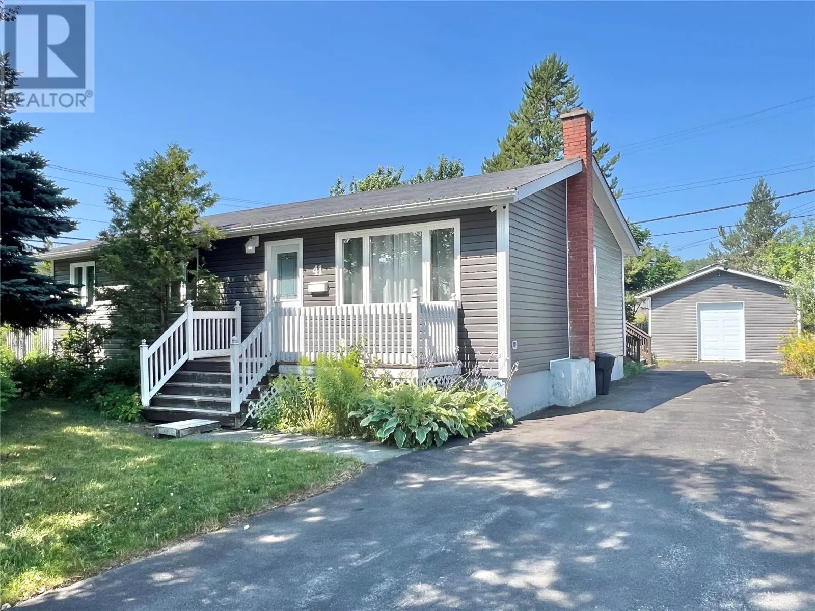 41 Sutherland Drive