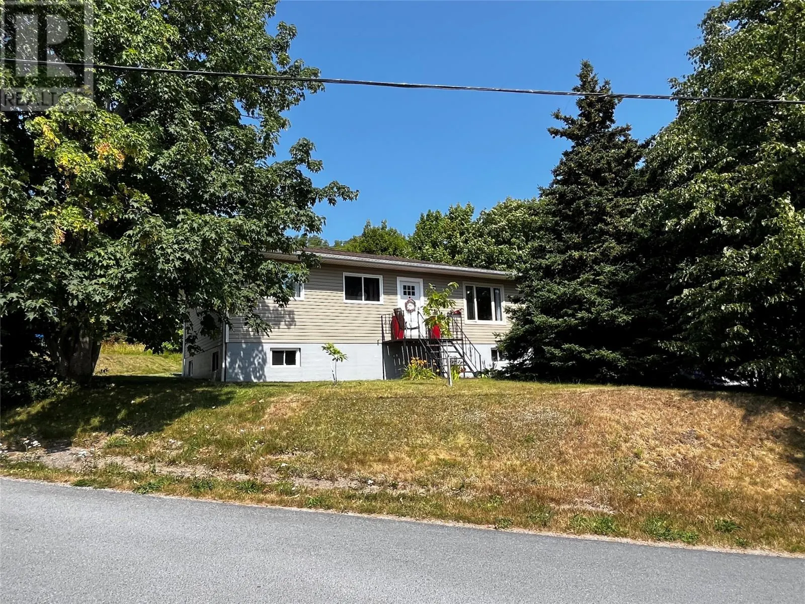 2 Newman's Hill
