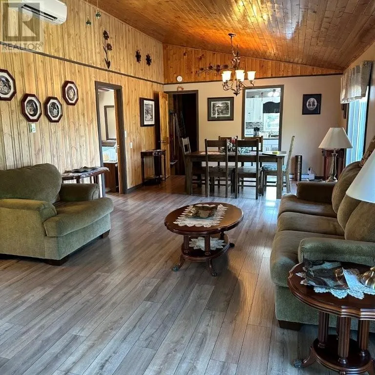 87 Ocean Pond Road