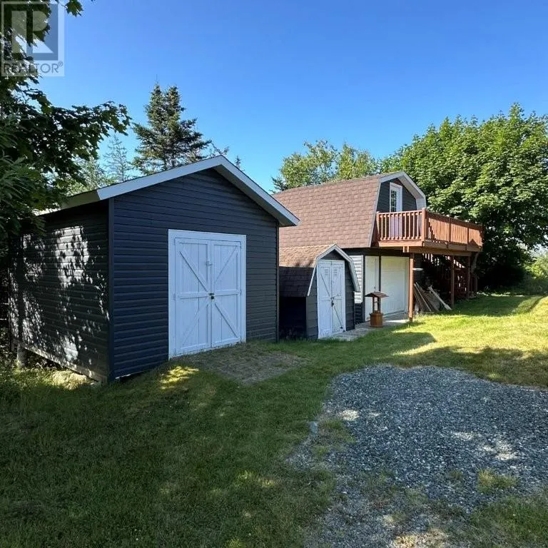 87 Ocean Pond Road
