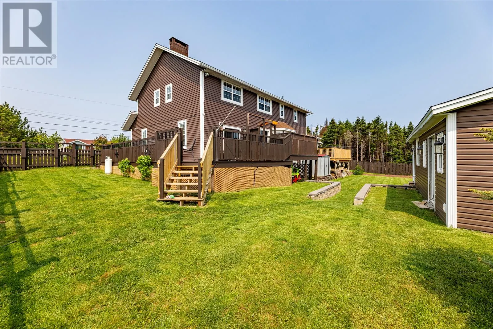 2 Hayes Avenue