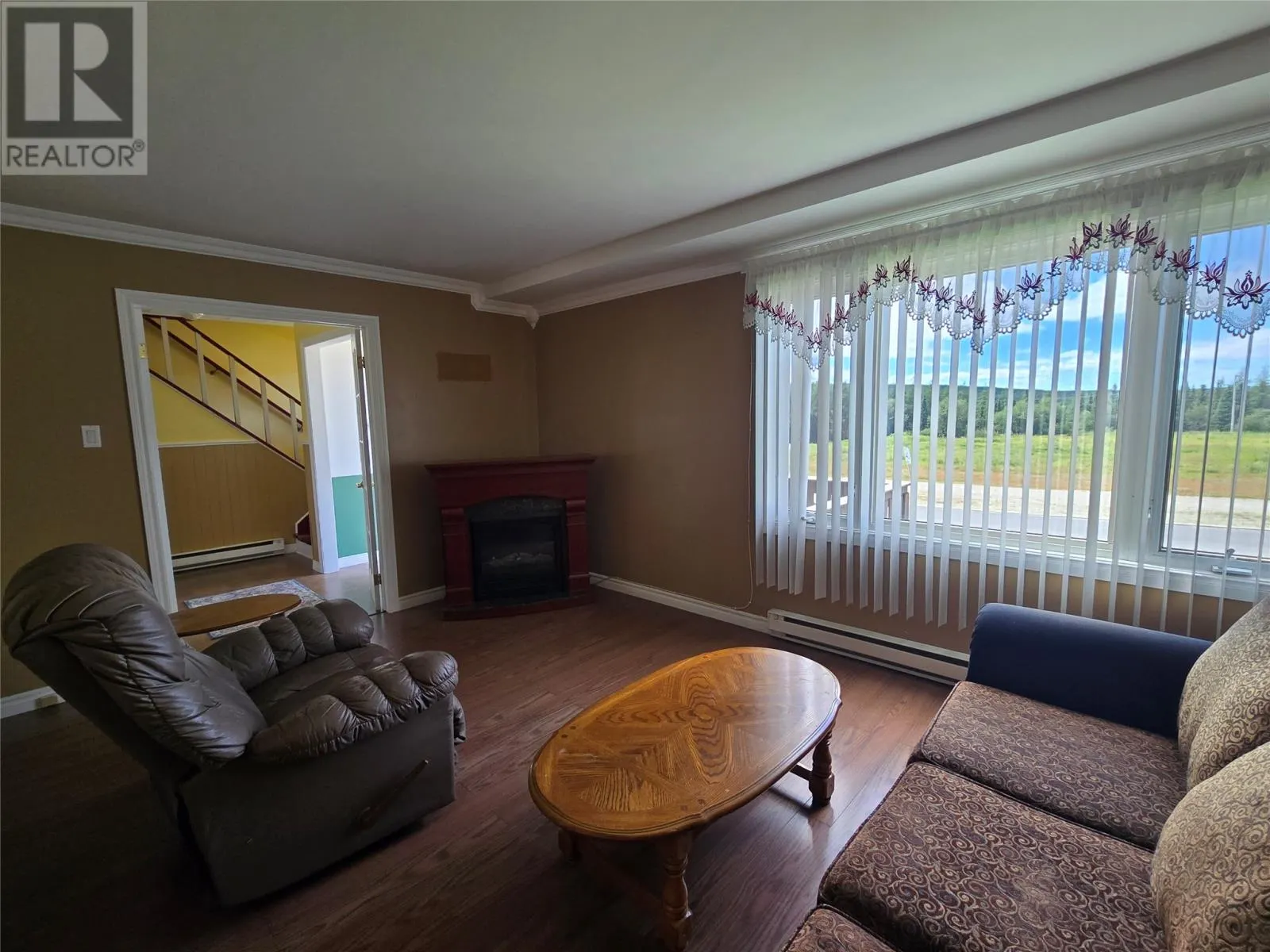 11 Grenfell Drive