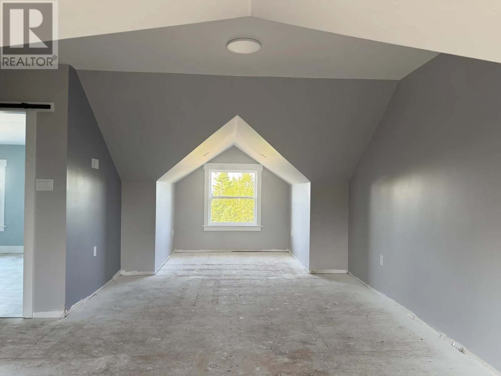 39 Tibbeys Point Road