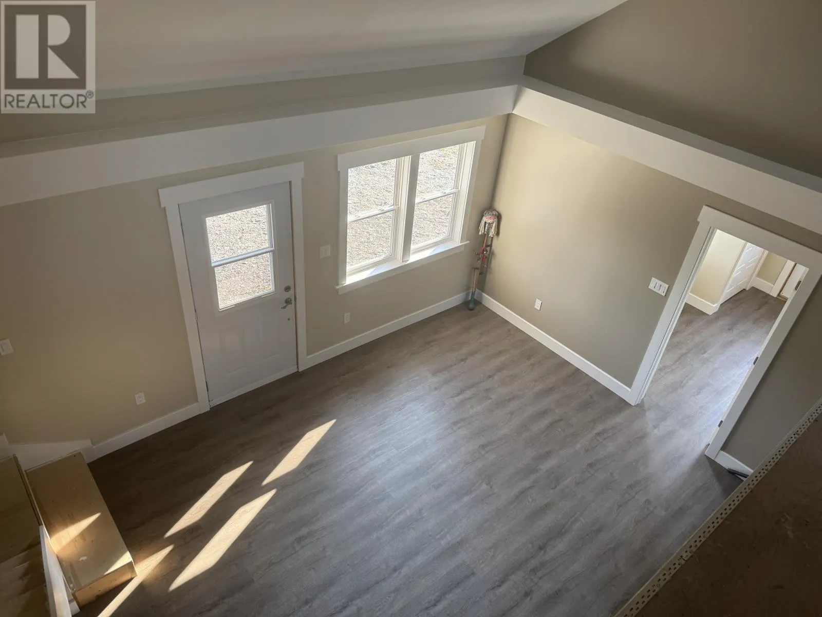 39 Tibbeys Point Road