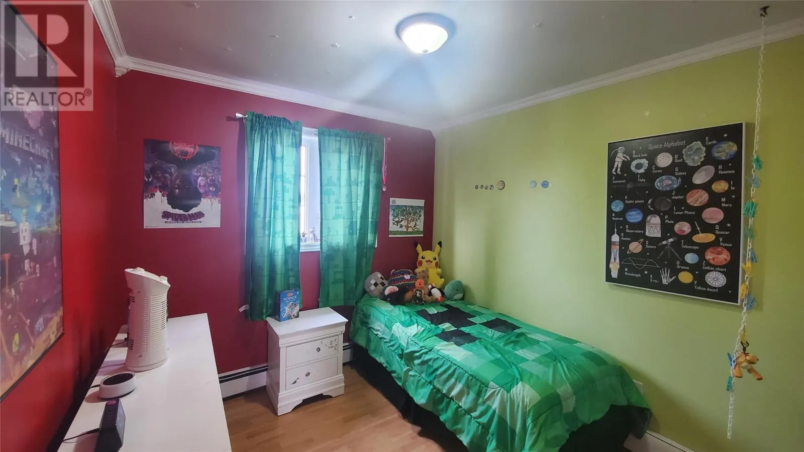 16 Tuckers Lane