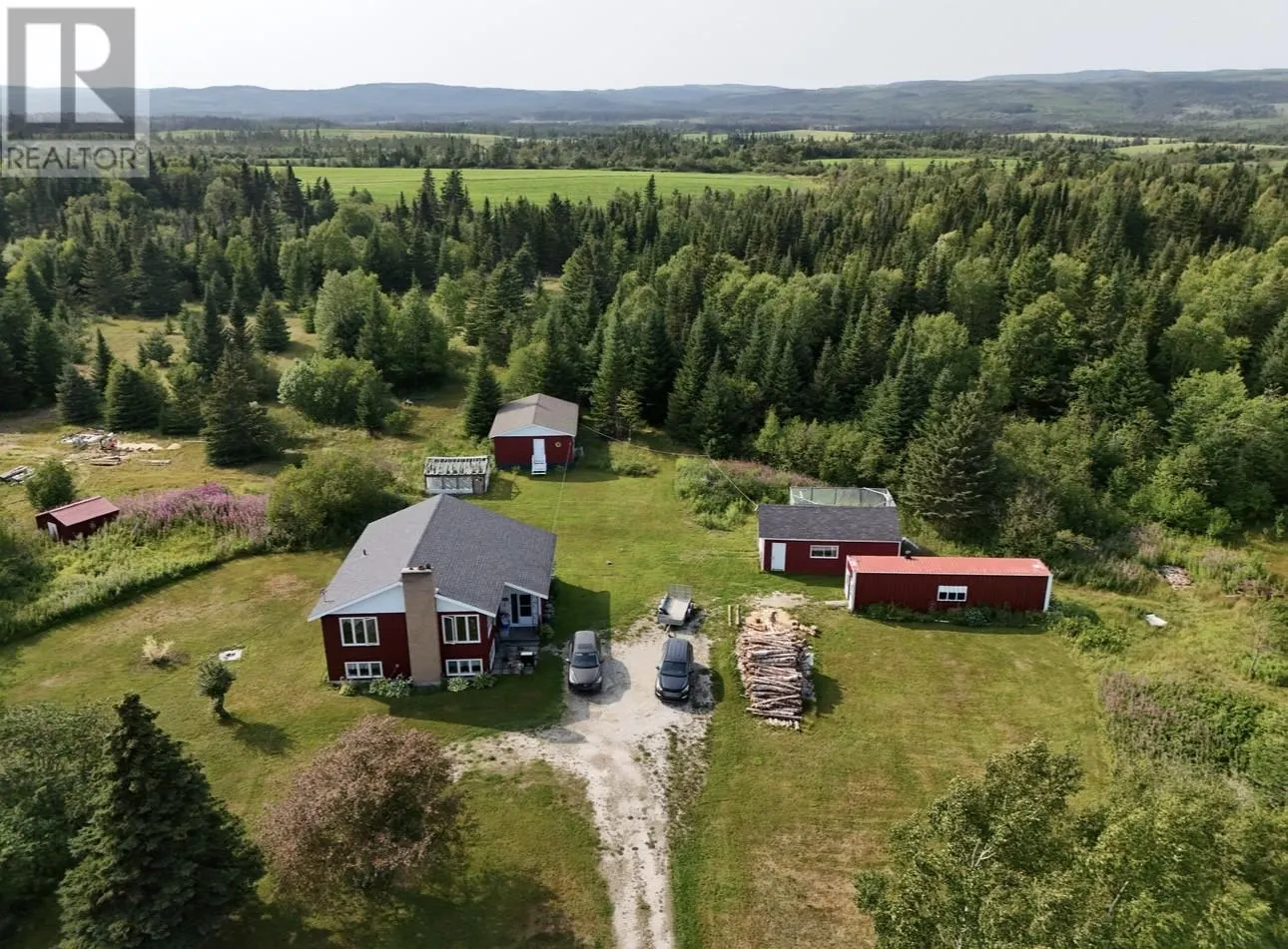 275 Tamarack Drive