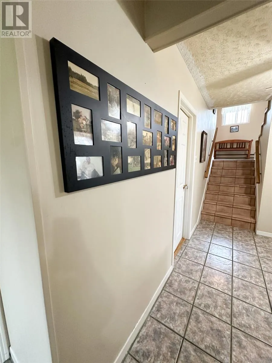 275 Tamarack Drive
