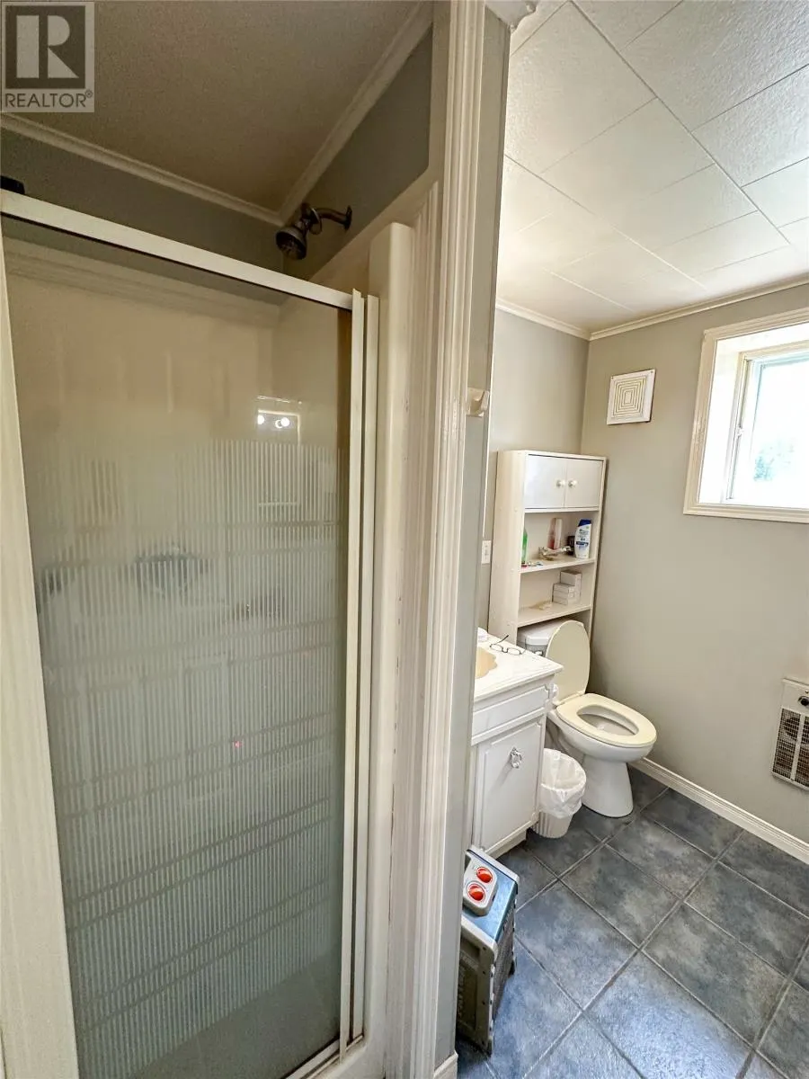 275 Tamarack Drive