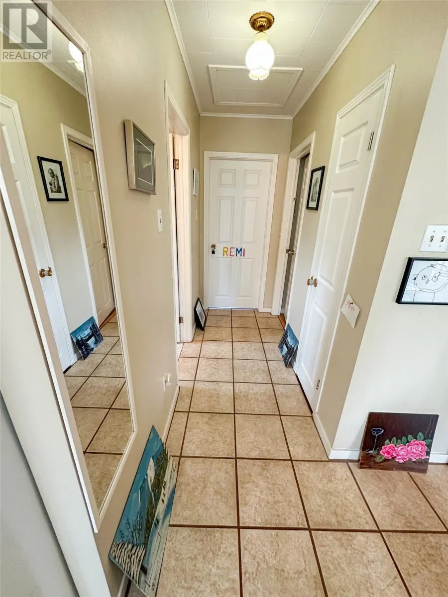 275 Tamarack Drive