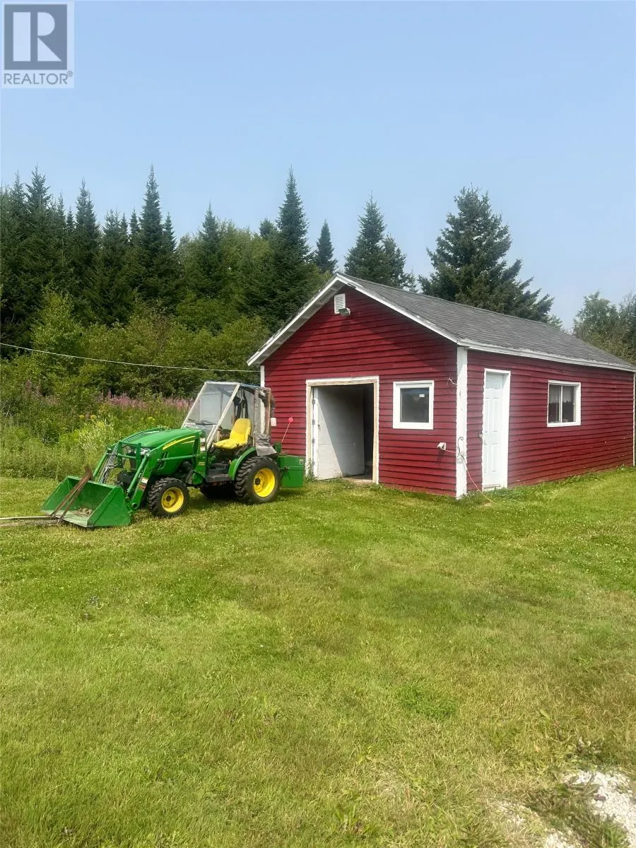 275 Tamarack Drive