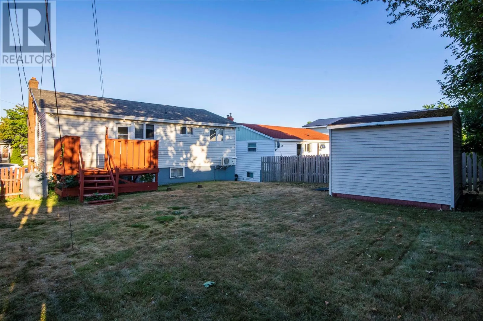 30 Lloyd Crescent